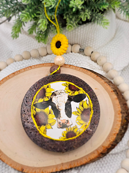 RTS {Sunflower Cow with COWBOY COOKIE FRAGRANCE} Freshie