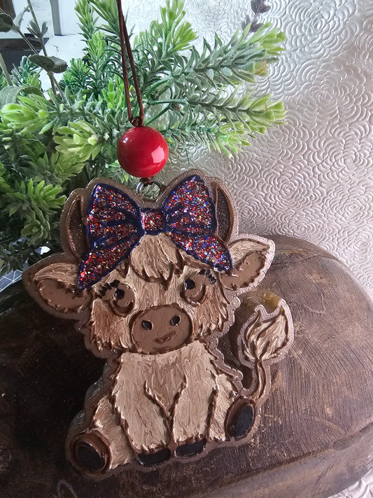 RTS- Highland Cow with Patriotic Bow- {LEATHER and LACE FRAGRANCE} Freshie ) *